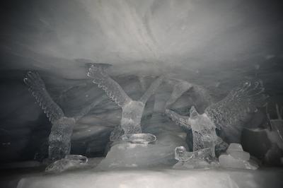 switzerland-ice-kingdom.jpg
