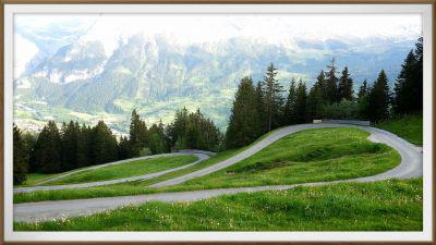 b2ap3_thumbnail_switzerland-hikes-grindelwald-pass.jpg